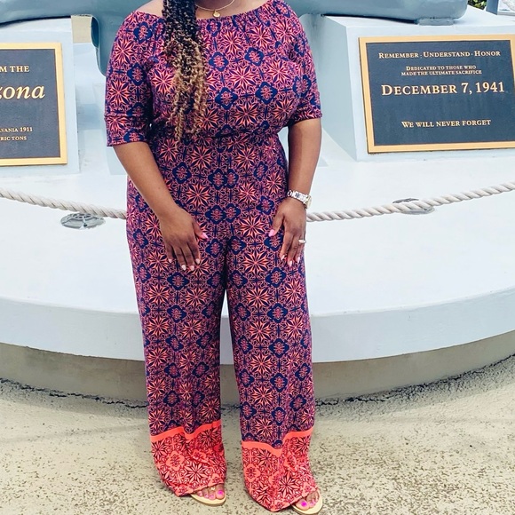 Brand New! Tacera Printed Navy/Coral Jumpsuit size PS - Picture 3 of 13